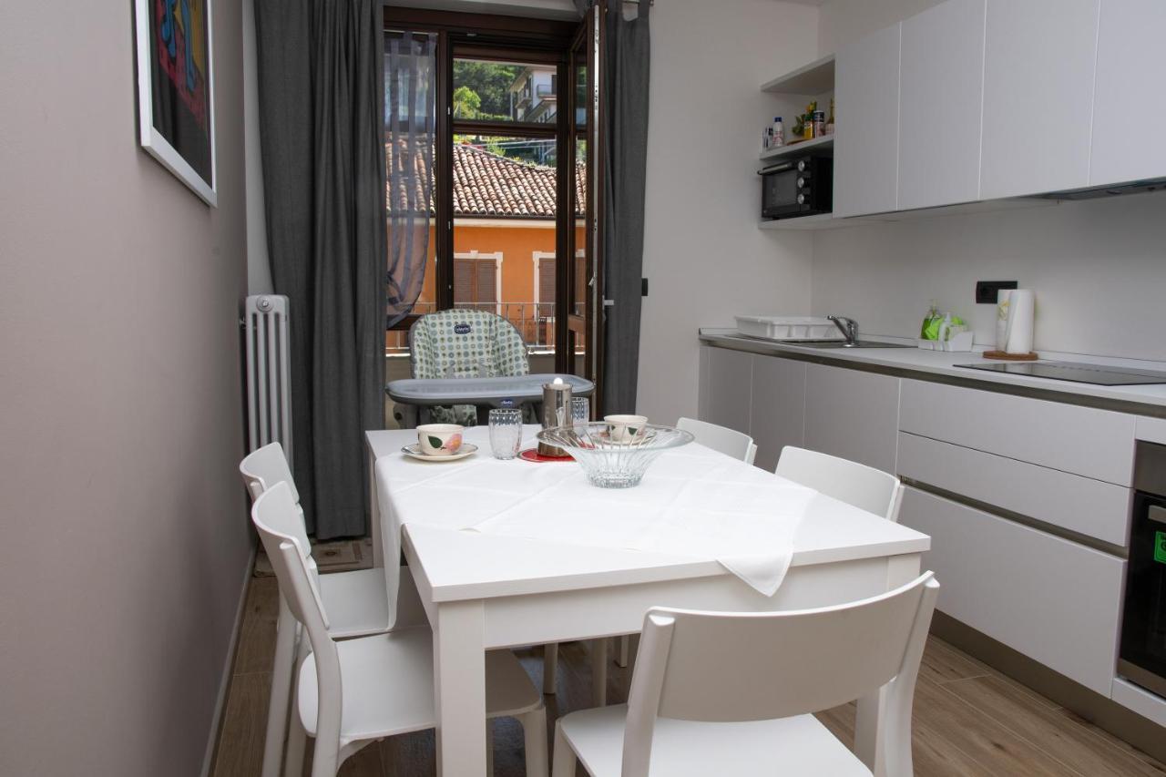 Appartamento Casa Valentin Monforte dʼAlba Esterno foto
